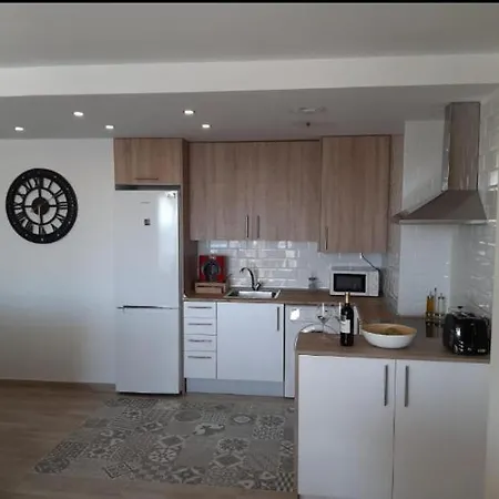 Διαμέρισμα Apartamento Victoria Εστεπόνα